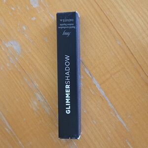 Avon Glimmer Shadow - Purple